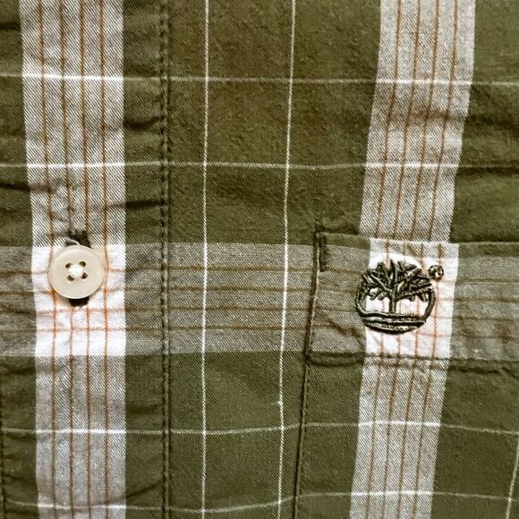 Timberland Men’s Short Sleeve Plaid Button Down Shirt Size medium - Picture 4 of 8